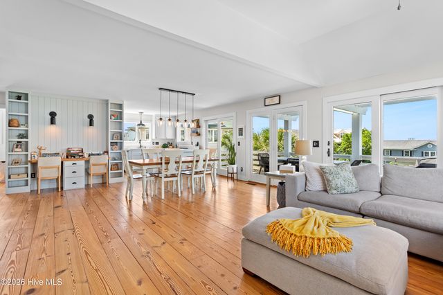 202 Live Oak Drive, Wrightsville Beach, NC 28480