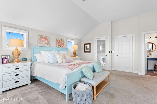 202 Live Oak Drive, Wrightsville Beach, NC 28480
