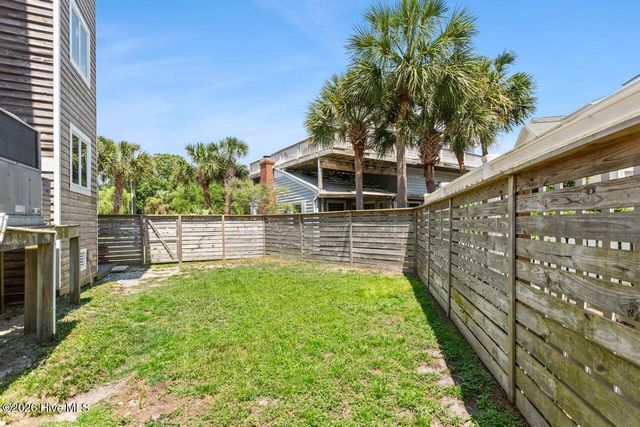 202 Live Oak Drive, Wrightsville Beach, NC 28480