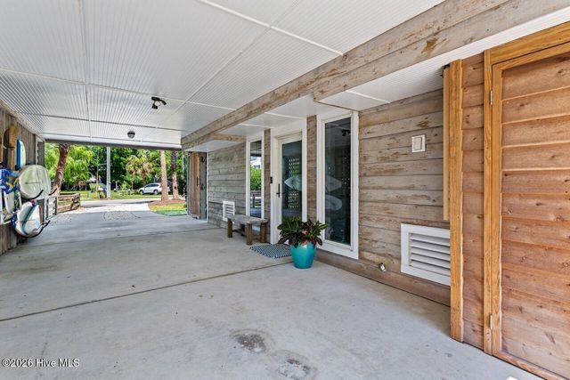 202 Live Oak Drive, Wrightsville Beach, NC 28480