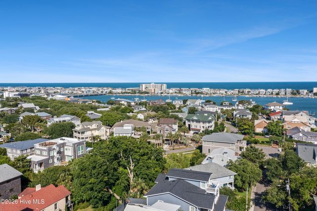 202 Live Oak Drive, Wrightsville Beach, NC 28480