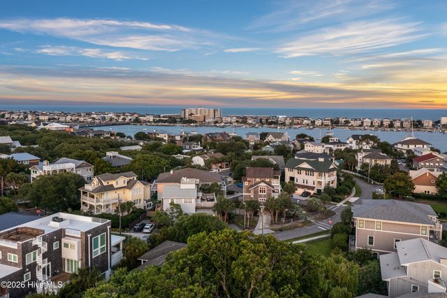 202 Live Oak Drive, Wrightsville Beach, NC 28480