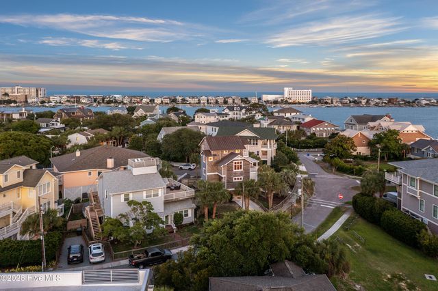 202 Live Oak Drive, Wrightsville Beach, NC 28480