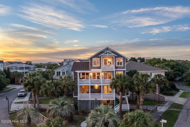 202 Live Oak Drive, Wrightsville Beach, NC 28480