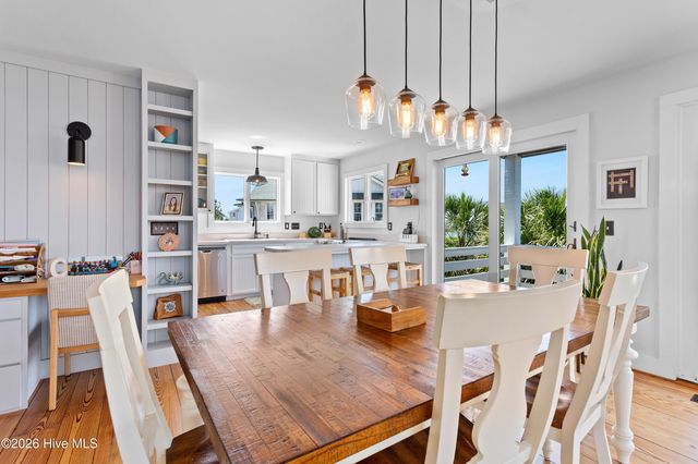 202 Live Oak Drive, Wrightsville Beach, NC 28480