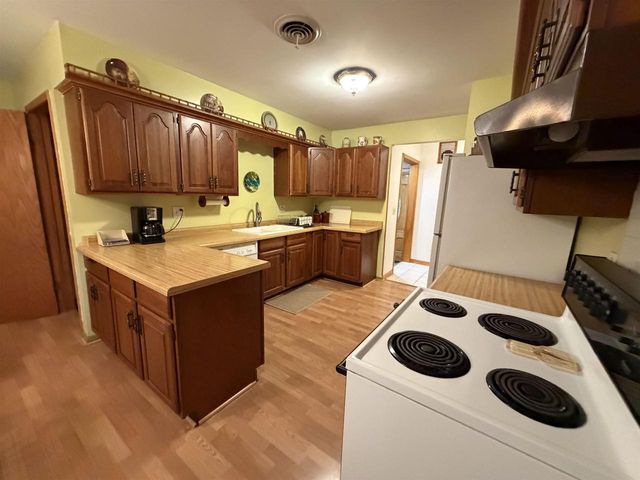 3414 Ruger Avenue, Janesville, WI 53546