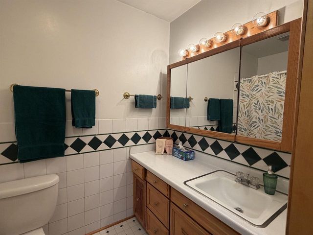 3414 Ruger Avenue, Janesville, WI 53546