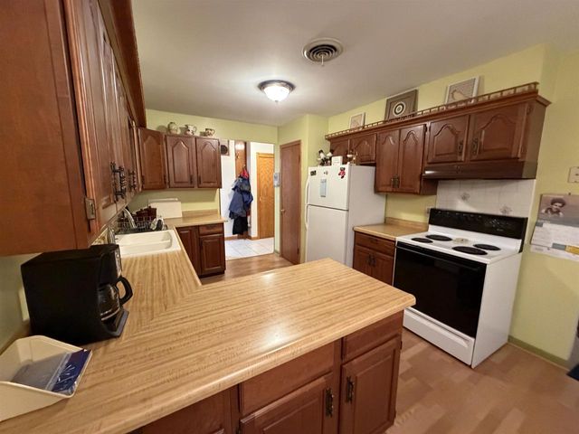 3414 Ruger Avenue, Janesville, WI 53546