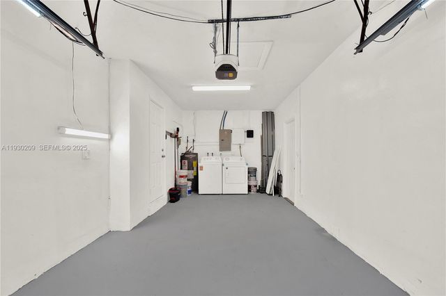 9312 SW 182nd St, Palmetto Bay, FL 33157