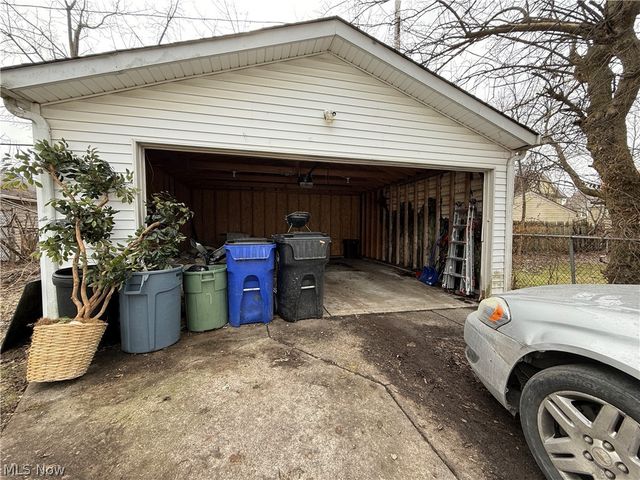 14202 Glendale Avenue, Cleveland, OH 44128