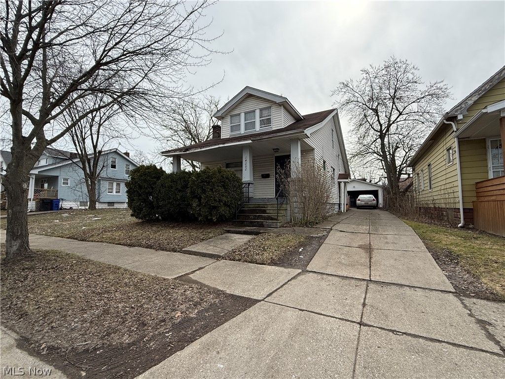 14202 Glendale Avenue, Cleveland, OH 44128