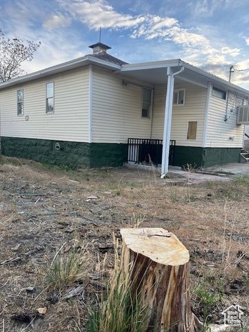 451 E 6000 N, Kenilworth, UT 84529