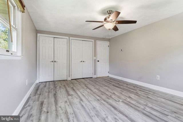 1733 POWDER MILL RD, York, PA 17403