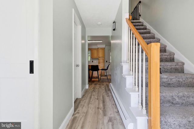 1733 POWDER MILL RD, York, PA 17403