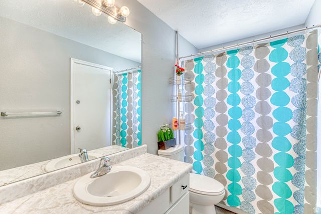 4844 W NIAGARA WAY, Salt Lake City, UT 84118