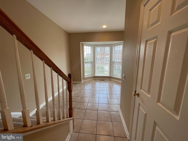 8863 CHEROKEE ROSE WAY, Lorton, VA 22079