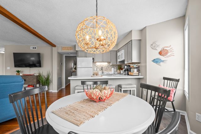 1500 Cenith Dr Apt E403, North Myrtle Beach, SC 29582