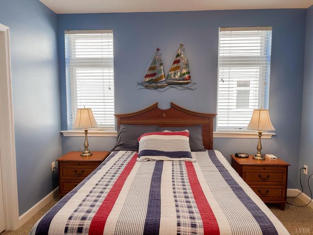1273 Graves Harbor Trail 348, Huddleston, VA 24104