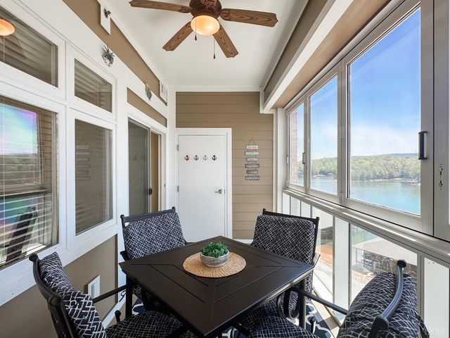 1273 Graves Harbor Trail 348, Huddleston, VA 24104