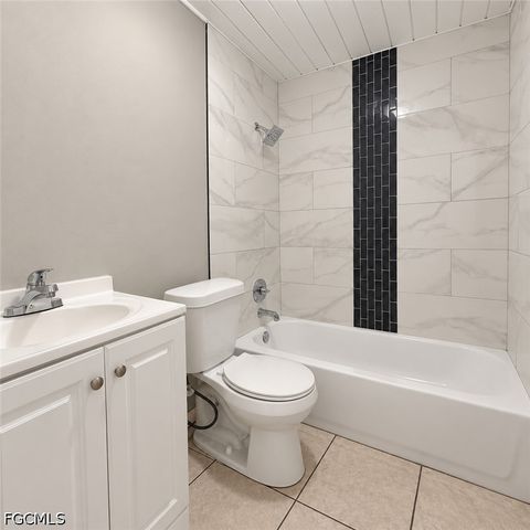 3236 Dora ST, Fort Myers, FL 33916
