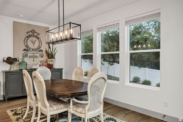 1390 E ORCHARD RIDGE LN, Kaysville, UT 84037