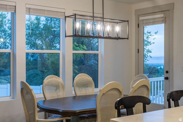 1390 E ORCHARD RIDGE LN, Kaysville, UT 84037