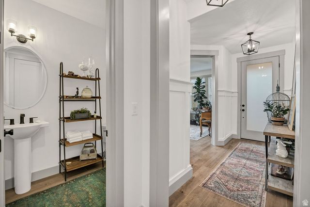 1390 E ORCHARD RIDGE LN, Kaysville, UT 84037