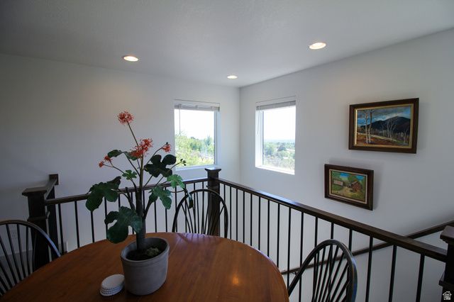 1390 E ORCHARD RIDGE LN, Kaysville, UT 84037
