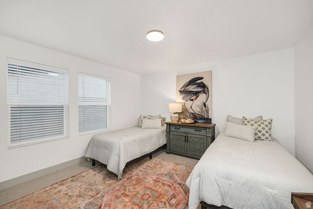 1390 E ORCHARD RIDGE LN, Kaysville, UT 84037