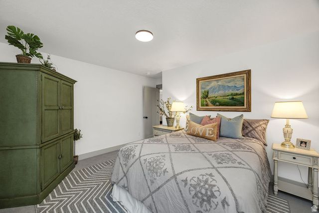 1390 E ORCHARD RIDGE LN, Kaysville, UT 84037