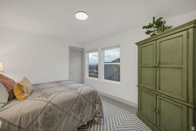 1390 E ORCHARD RIDGE LN, Kaysville, UT 84037