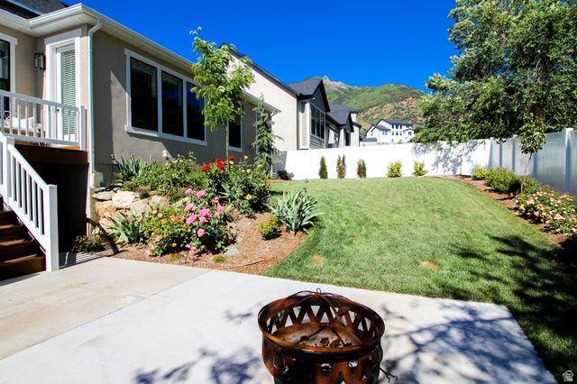 1390 E ORCHARD RIDGE LN, Kaysville, UT 84037