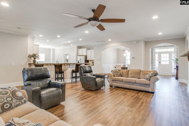 380 Bent Oak Dr, Chapin, SC 29036