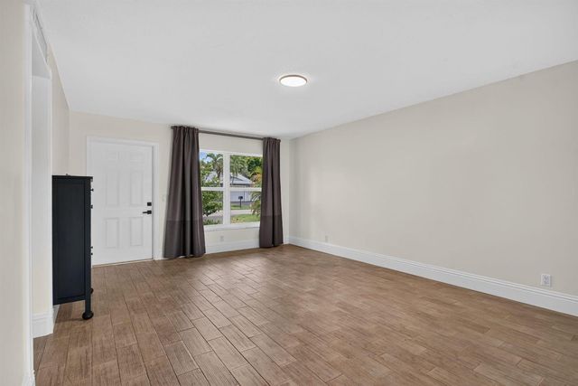 6410 NW 34TH Avenue, Fort Lauderdale, FL 33309