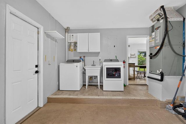 6410 NW 34TH Avenue, Fort Lauderdale, FL 33309
