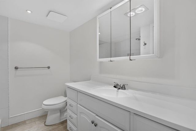 6410 NW 34TH Avenue, Fort Lauderdale, FL 33309