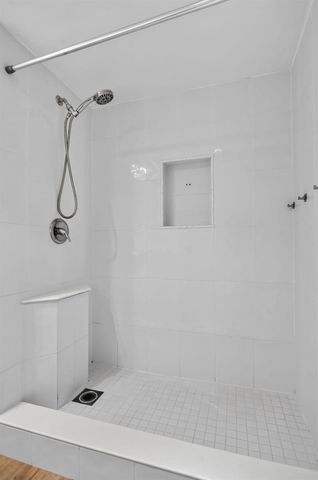 6410 NW 34TH Avenue, Fort Lauderdale, FL 33309