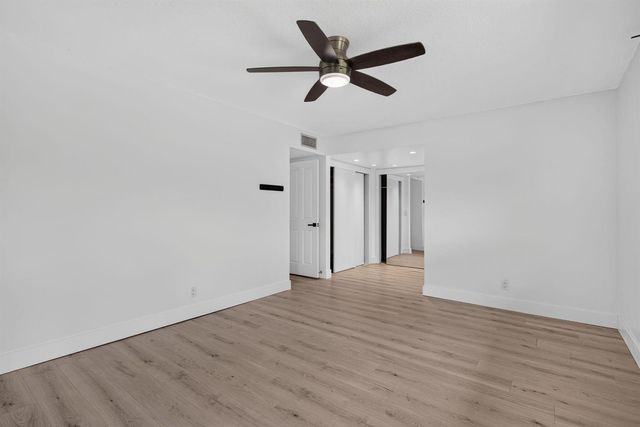 6410 NW 34TH Avenue, Fort Lauderdale, FL 33309