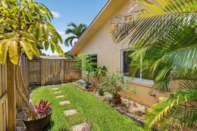 6410 NW 34TH Avenue, Fort Lauderdale, FL 33309