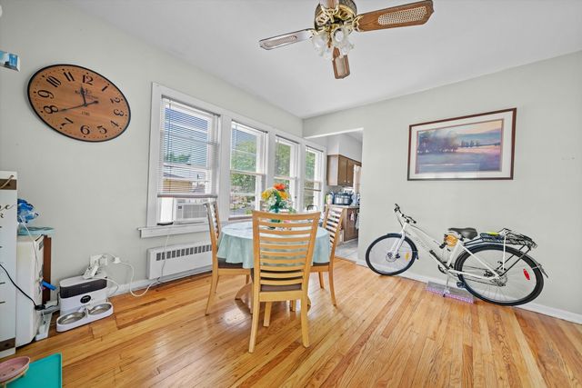 6058 S Massasoit Avenue, Chicago, IL 60638