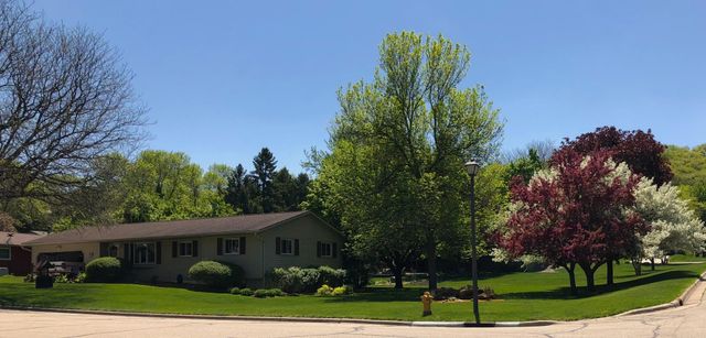 3557 Skyline Drive, Red Wing, MN 55066