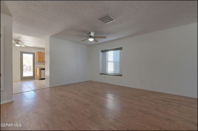 6177 Snowy River Place, El Paso, TX 79932