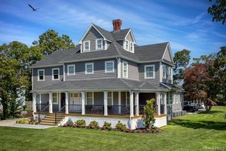 29 S Clinton Avenue 1, Bay Shore, NY 11706