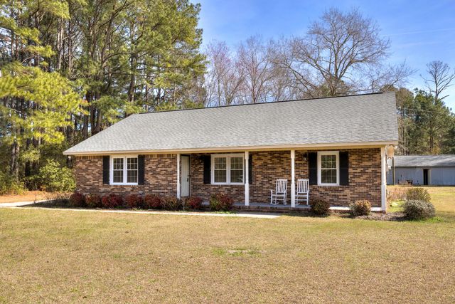 205 Eastern School Road, Mayesville, SC 29104