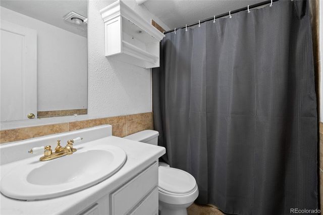 25956 E Jamison Circle S, Aurora, CO 80016