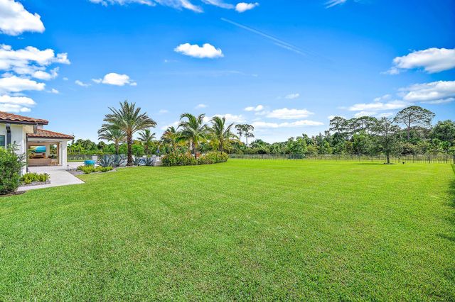 8164 SE Old Plantation Circle, Jupiter, FL 33458