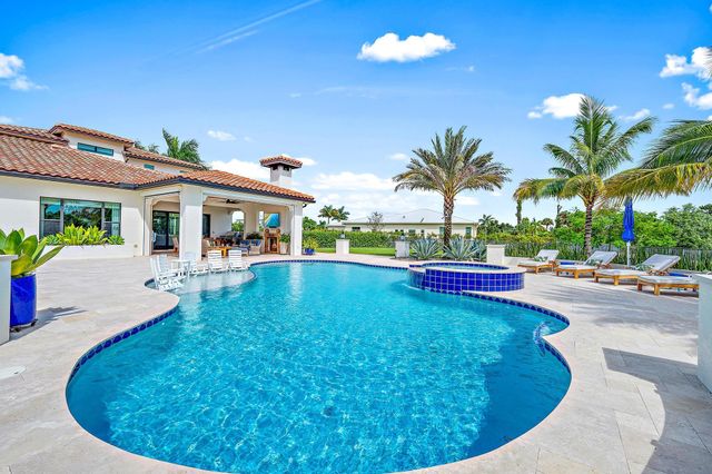 8164 SE Old Plantation Circle, Jupiter, FL 33458