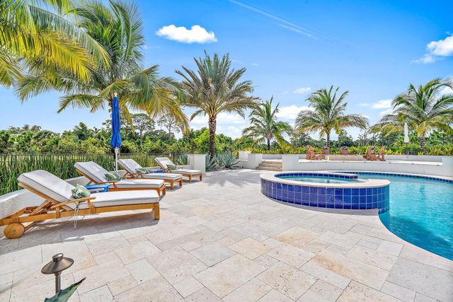 8164 SE Old Plantation Circle, Jupiter, FL 33458