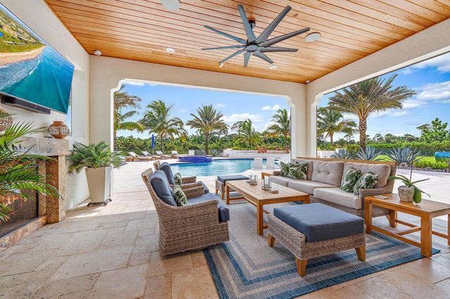 8164 SE Old Plantation Circle, Jupiter, FL 33458