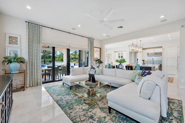 8164 SE Old Plantation Circle, Jupiter, FL 33458